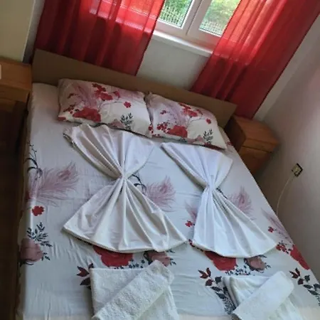 къща йорданови Pensjonat 3*